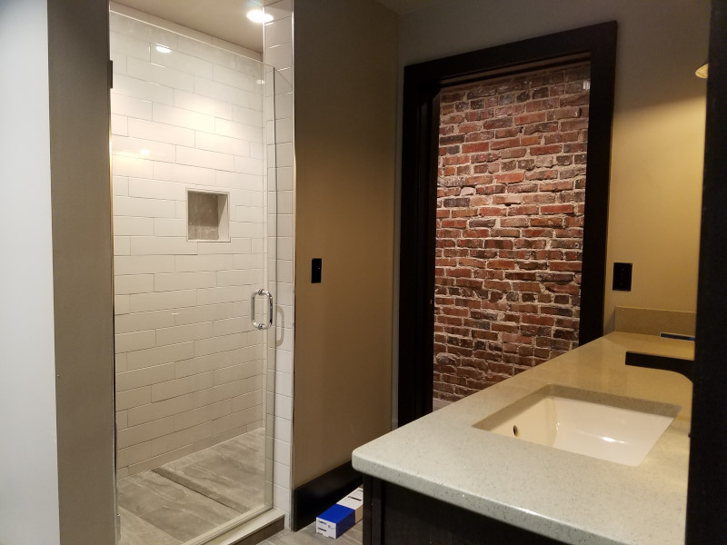 Bath Shower and Closet Haute Maison